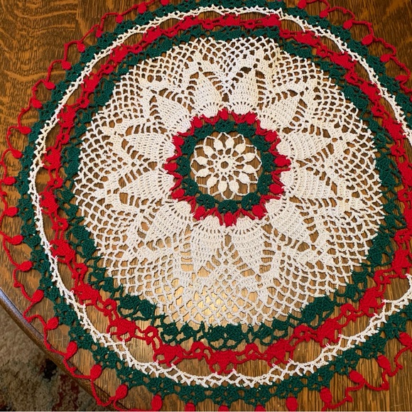 Crocheted Christmas Doilies - Picture 2 of 6